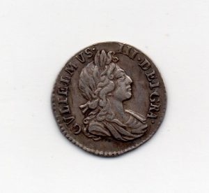 1699-m2d395