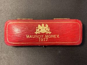 1917-maundy-set-case