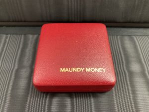 1981-maundy-set-case