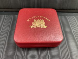 1993-maundy-set-case