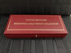 2002-gold-proof-brit-set-case