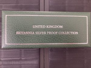 2003-silver-proof-brit-case