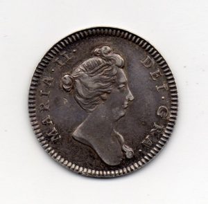 mary-medalet037